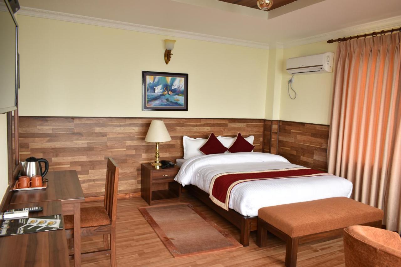Gaia Holiday Home Dhulikhel Exteriör bild
