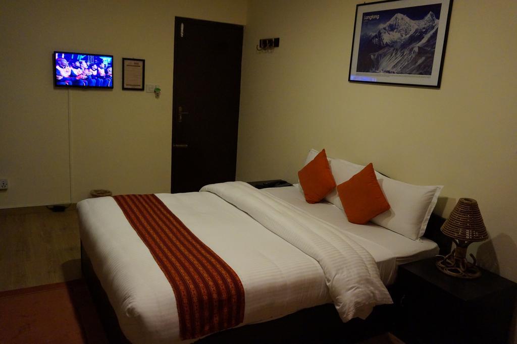 Gaia Holiday Home Dhulikhel Exteriör bild